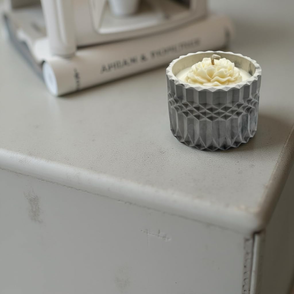 Marble Bloom — Decorative Handmade Soy Wax Candle in Sculpted Jar | 8 oz