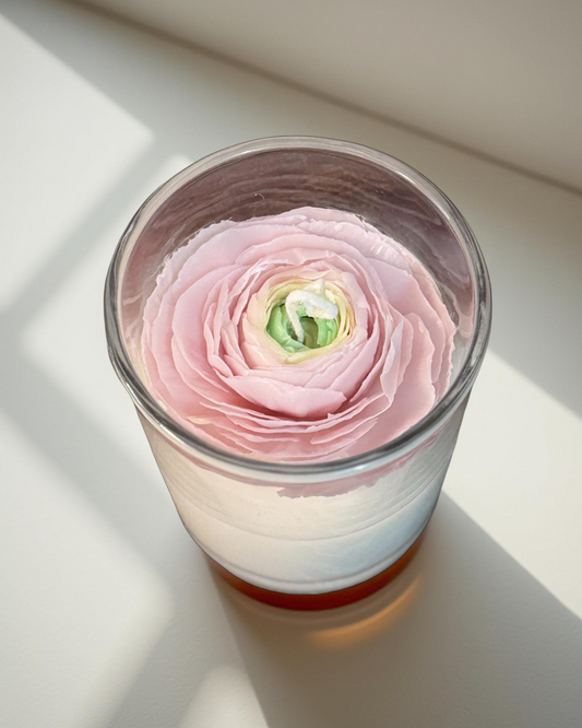 Ranunculus Bloom — Handmade Beeswax Candle in Clear Glass Jar | 3.5 oz