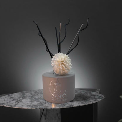 Reed Diffuser with Coconut Oil Base – 6.8 oz | Handmade Floral Aroma Stick
